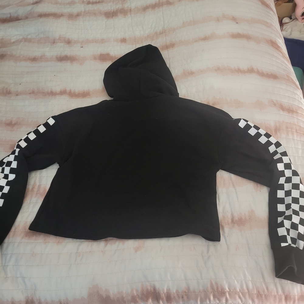 Girls Black Hoodie with Checkered Sleeves (Cropped) Size Large NWOT - Picture 4 of 4